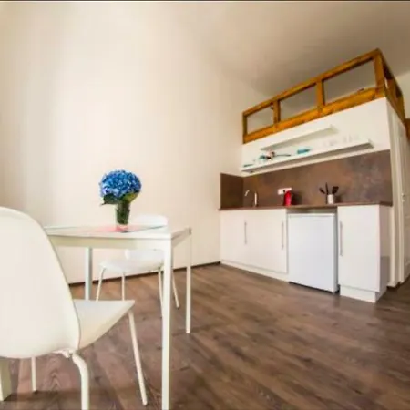 Wow Wow Apartment Prague Exterior photo