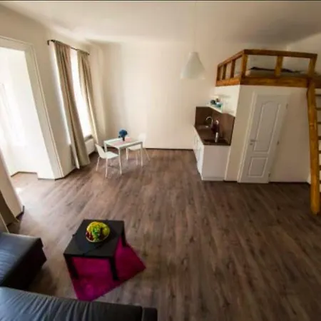 Wow Wow Apartment Prague Exterior photo