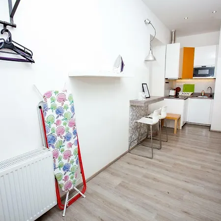 Wow Wow Apartment Prague Exterior photo