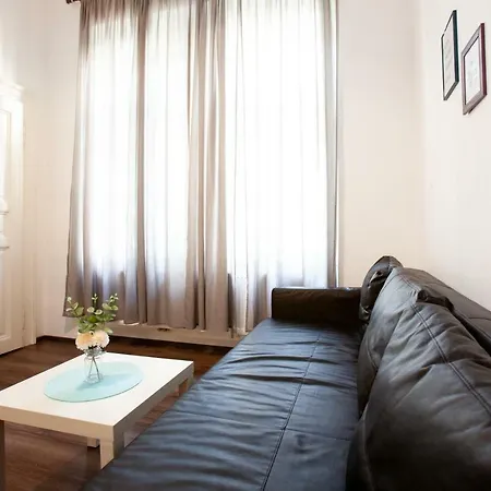 Wow Wow Apartment Prague Exterior photo