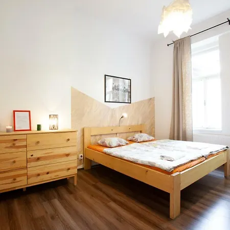 Wow Wow Apartment Prague Exterior photo