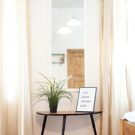 Wow Wow Apartment Prague Exterior photo