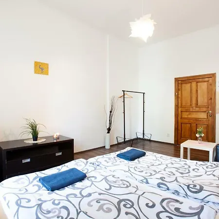 Wow Wow Apartment Prague Exterior photo
