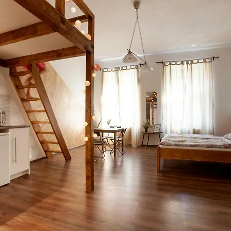 Wow Wow Apartment Prague Exterior photo