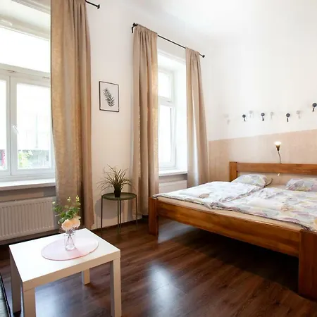 Wow Wow Apartment Prague Exterior photo