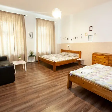 Wow Wow Apartment Prague Exterior photo